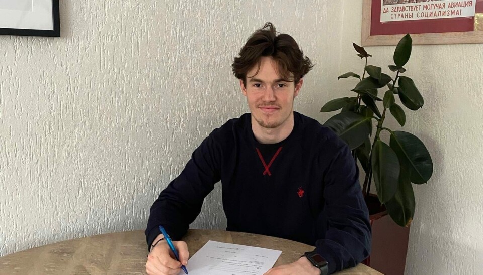 Nederlenderen Timoer Roodenburg har signert kontrakt for KIL Ishockey for kommende sesong.