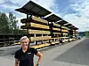 Signe Solvang er på plass som daglig leder hos Byggmax. - Glad jeg fikk jobb i min alder, sier 62-åringen.
