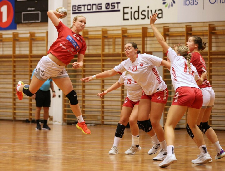 Sarah Karlsen Kullerud ble kampens store spiller.