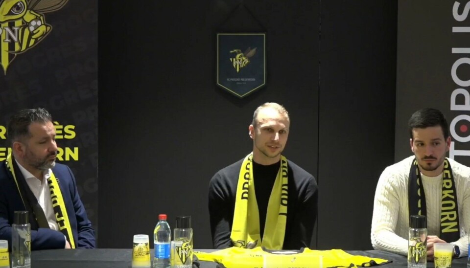 Under en pressekonferanse som ble livestreamet på FC Progrès Niederkorns Facebookside ble Lars Christian Krogh Gerson (i midten) presentert som en av deres nye signeringer.