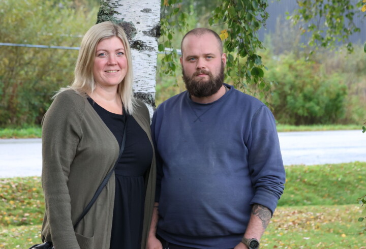 Samboerparet pendler til Norge – rammes av forskjellige skatteregler