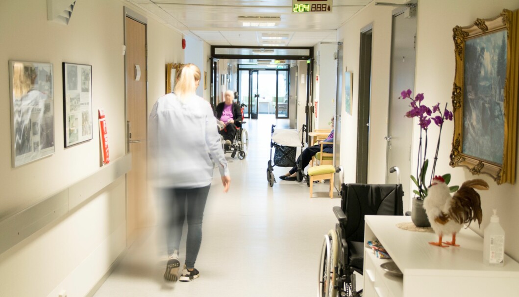 Økt grunnbemanning kreves for å flytte middagsserveringen på Kongsvingers sykehjem og omsorgsboliger fra klokka 13 til klokka 16. Det vil kreve økt bemanning og koster fem millioner kroner.