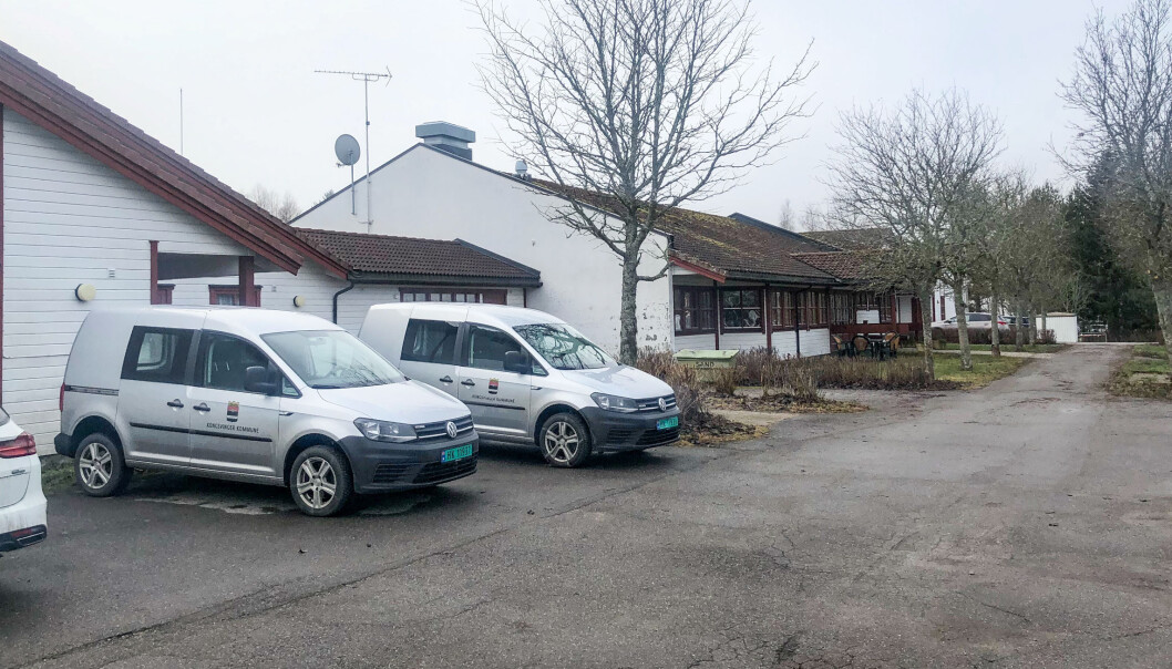 Austbo er institusjon for HDO (heldøgnsomsorgsboliger) og hjemmebaserte tjenester i Austmarka omsorgsenhet. Austbo er institusjon for HDO (heldøgnsomsorgsboliger) og hjemmebaserte tjenester i Austmarka omsorgsenhet.