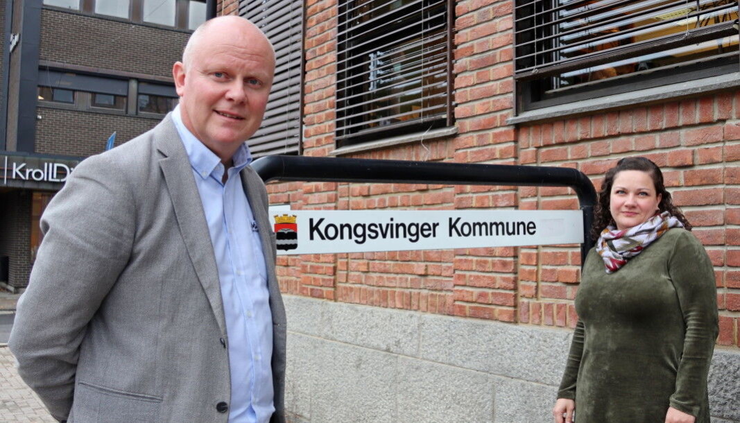 Rådmann Lars Andreas Uglem og ordfører Margrethe Haarr i Kongsvinger viser til økt smitte blant hos de unge. Rådmann Lars Andreas Uglem og ordfører Margrethe Haarr i Kongsvinger viser til økt smitte blant hos de unge.