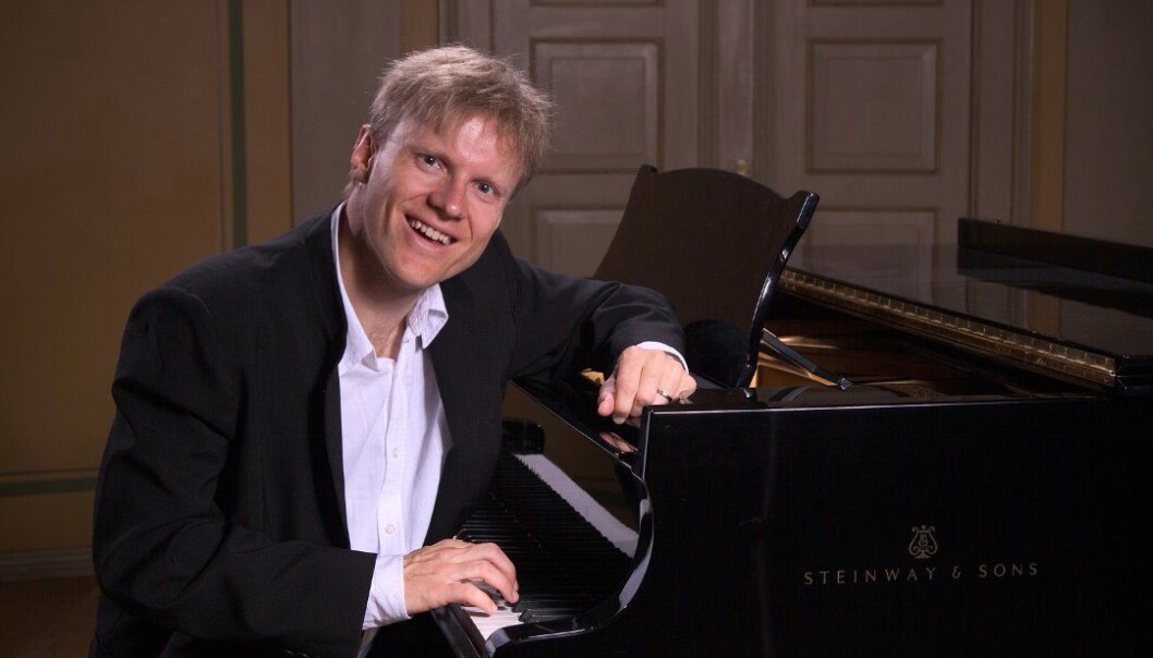Pianist og æresborger Håvard Gimse har havnet i en i tre-strid med kommunen Pianist og æresborger Håvard Gimse har havnet i en i tre-strid med kommunen