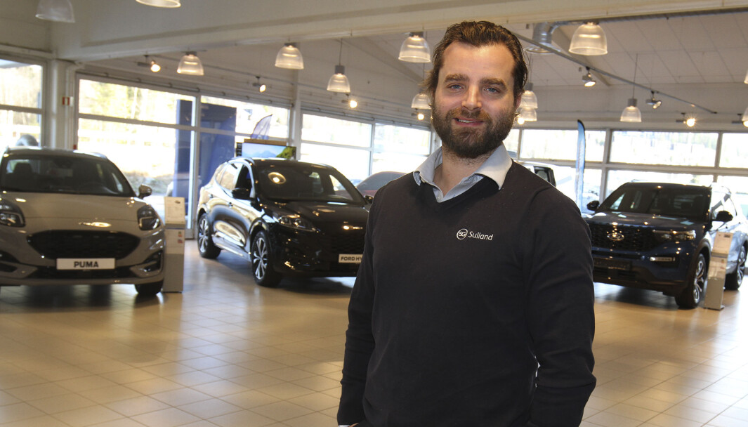 Spillende trener Lars Erik Hesbråten vet fortsatt ikke om det blir noe seriespill denne sesongen. Spillende trener Lars Erik Hesbråten vet fortsatt ikke om det blir noe seriespill denne sesongen.