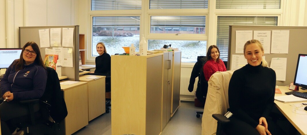Fra venstre: Charlotte Hansson, Pernille Velta, bak til høyre er Anna Kolsgaard og Ida Amundsen foran. Fra venstre: Charlotte Hansson, Pernille Velta, bak til høyre er Anna Kolsgaard og Ida Amundsen foran.