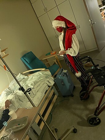 Hver enkelt av beboerne fikk et personlig julekort fra Karianne Hver enkelt av beboerne fikk et personlig julekort fra Karianne