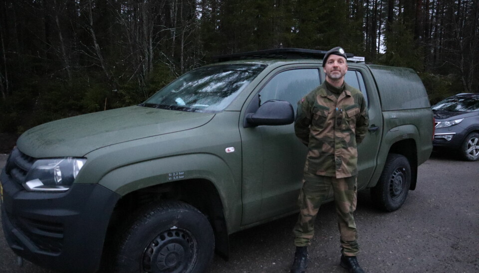 Operativ ansvarlig og områdesersjant Ole Petter Vibekken er ute for å følge opp patruljer på grensen.