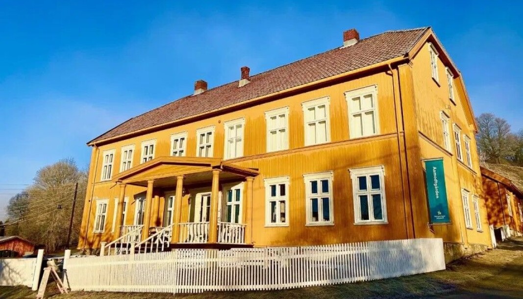 Vi koste oss Hos Marie i Aamodtgården Vi koste oss Hos Marie i Aamodtgården