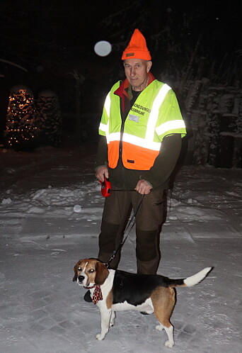 Leif Nilsen og hunden Tico er med i fallviltgruppa i Kongsvinger, og rykker ut til alle døgnets tider for å ta hånd om skadd vilt etter påkjørsler Leif Nilsen og hunden Tico er med i fallviltgruppa i Kongsvinger, og rykker ut til alle døgnets tider for å ta hånd om skadd vilt etter påkjørsler