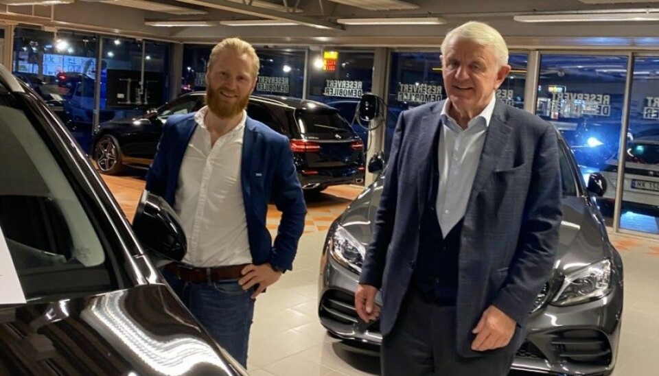 Daglig leder Lars Erik Fremming (t.v.) og styreleder Egil Stenshagen på Kongsvinger Bilsenter hadde stor vekst i 2020, spesielt på grunn av elektriske biler.