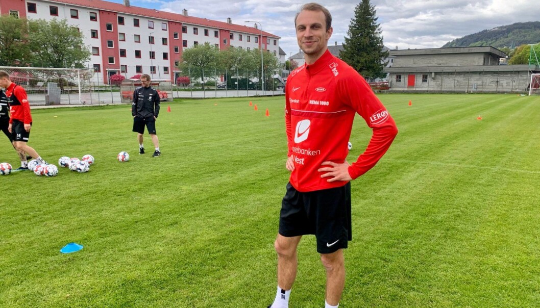 Lars Christian Krogh Gerson prøver seg på nytt i Brann, men skadeproblemene har ikke gitt seg. Lars Christian Krogh Gerson prøver seg på nytt i Brann, men skadeproblemene har ikke gitt seg.