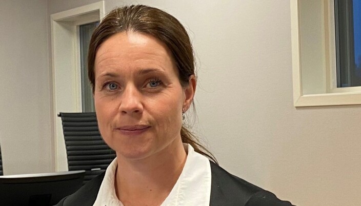 Læreren tar betenkningstid. Det opplyser advokat Iren Johnsen som i dag har hatt samtale med sin klient. Læreren tar betenkningstid. Det opplyser advokat Iren Johnsen som i dag har hatt samtale med sin klient.