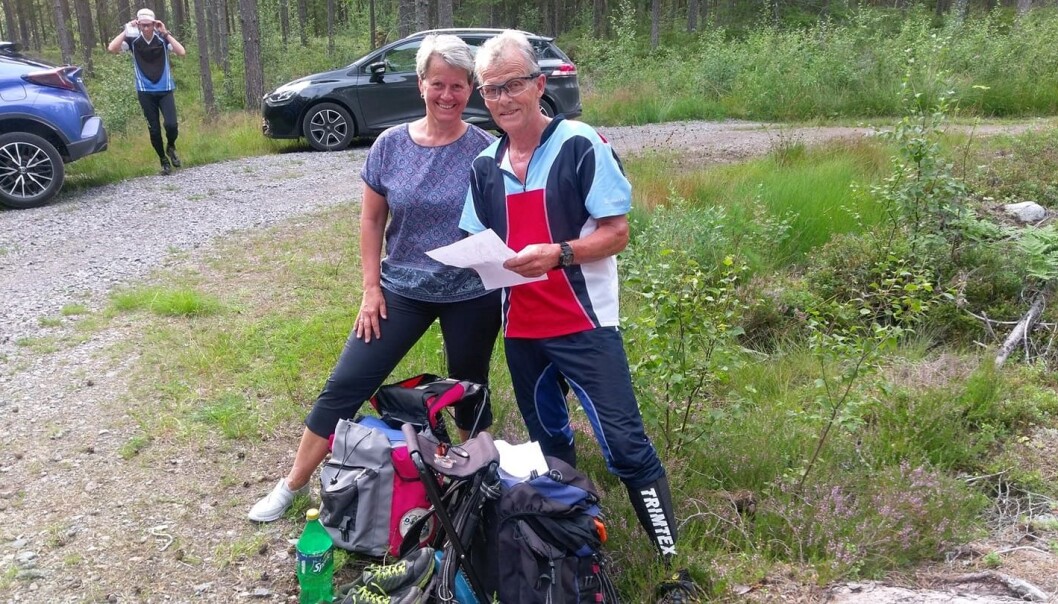 Tor og kona Mette er begge ivrige innen orientering Tor og kona Mette er begge ivrige innen orientering