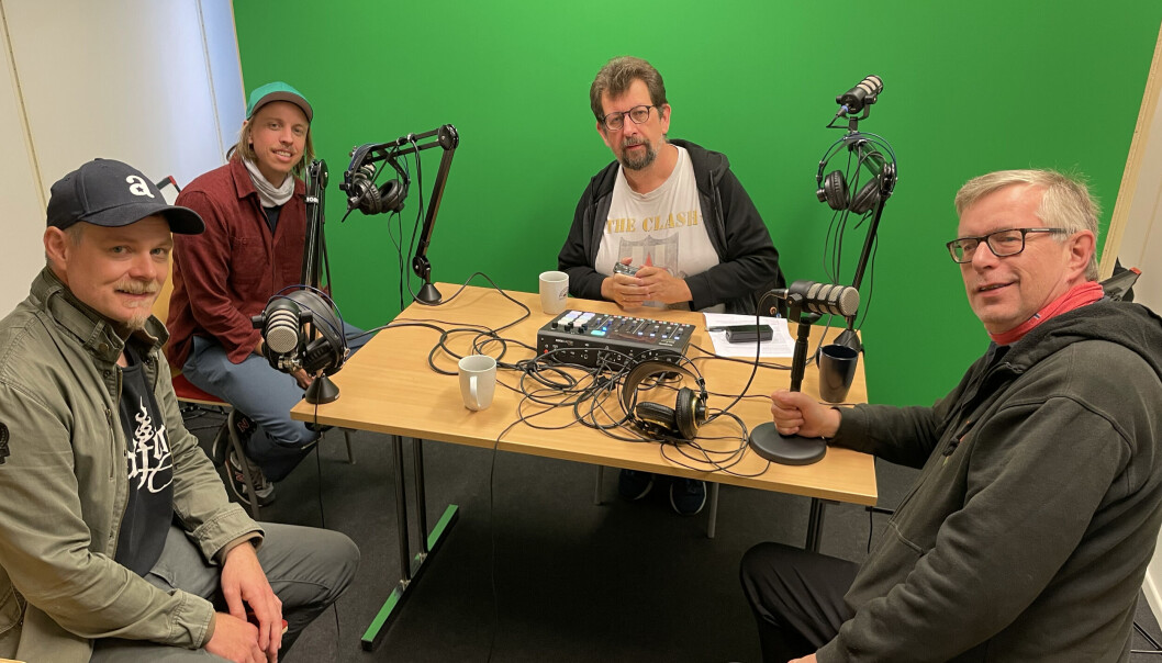 Per Lunder (t.v.), Harald Engan, Lars Ovlien og Øivind Roos er innom litt av hvert i dagens podkast. Per Lunder (t.v.), Harald Engan, Lars Ovlien og Øivind Roos er innom litt av hvert i dagens podkast.