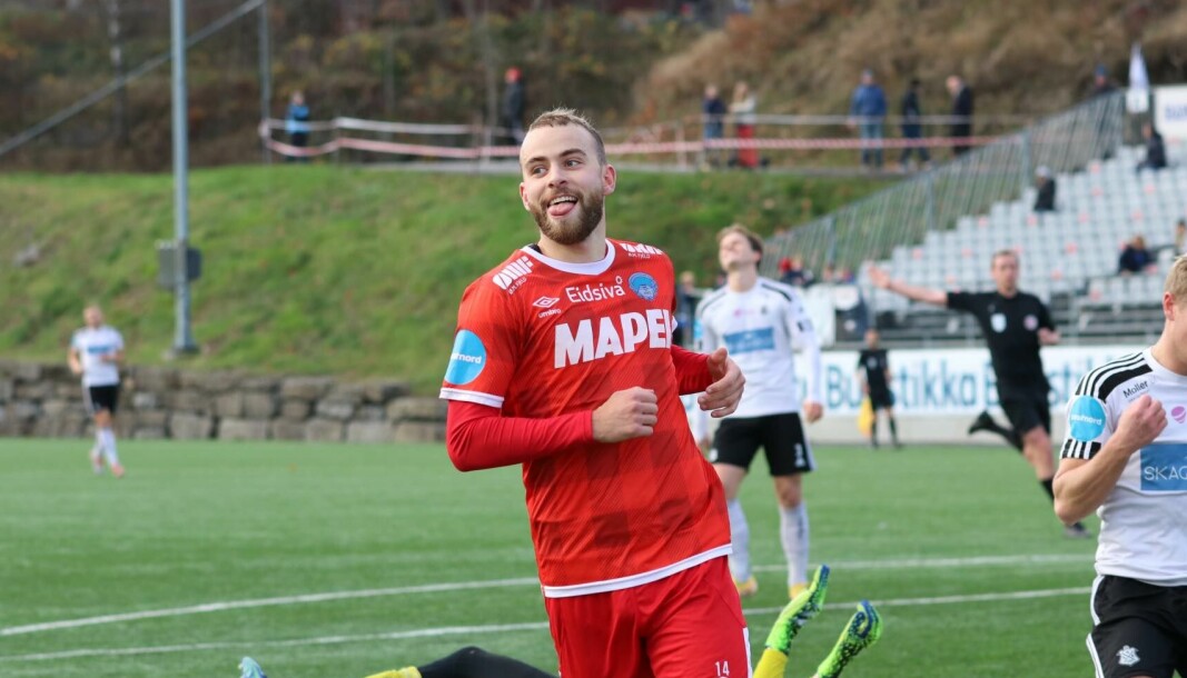 Brage Berg Pedersen scoret to av målene i 3-2-seieren mot Asker.