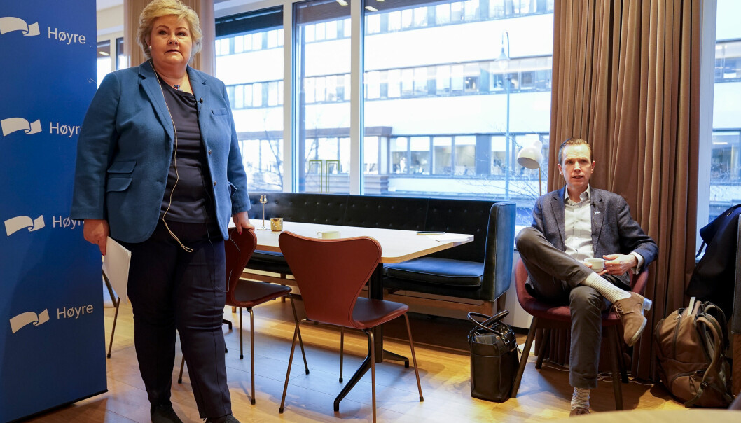 Partileder i Høyre, Erna Solberg, og generalsekretær Tom Erlend Skaug på pressefrokost i forkant av Høyres landsmøte som avholdes senere denne uken.