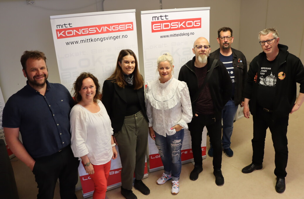 Håkon Hauer, Monika Walter, Sigrid Fiskerud, Marit Strømøy og Kjetil Foseid besøker ukens utgave av Kulturstreif med Roos & Ovlien (til høyre ja, du kjenner dem igjen nå). Håkon Hauer, Monika Walter, Sigrid Fiskerud, Marit Strømøy og Kjetil Foseid besøker ukens utgave av Kulturstreif med Roos & Ovlien (til høyre ja, du kjenner dem igjen nå).