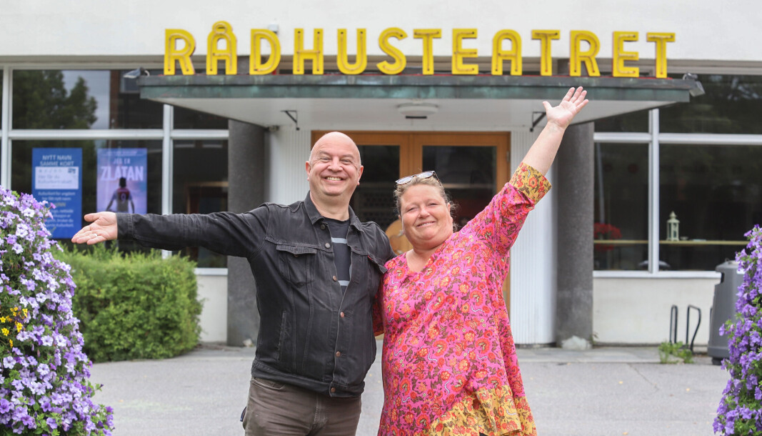 Nei, dette er ikke Fleksnes og Modern, men Audun Bårdseth (Mitt Kongsvinger) og Hege Anita Holmen (Kongsvinger kommune) som inviterer til en helaften med Marve Fleksnes. Nei, dette er ikke Fleksnes og Modern, men Audun Bårdseth (Mitt Kongsvinger) og Hege Anita Holmen (Kongsvinger kommune) som inviterer til en helaften med Marve Fleksnes.