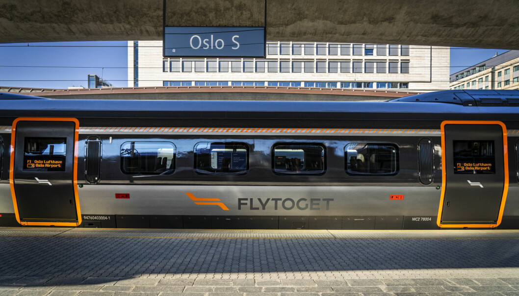 Jernbanedirektoratet har tilbudt Flytoget å overta trafikken på Kongsvingerbanen.