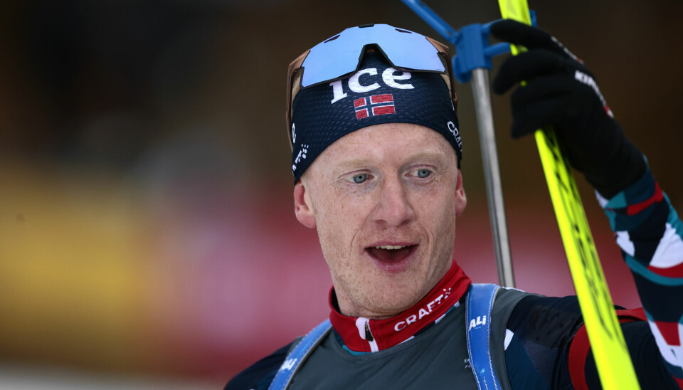 Johannes Thingnes Bø gikk ankeretappen da Norge vant sesongens første stafett i verdenscupen.