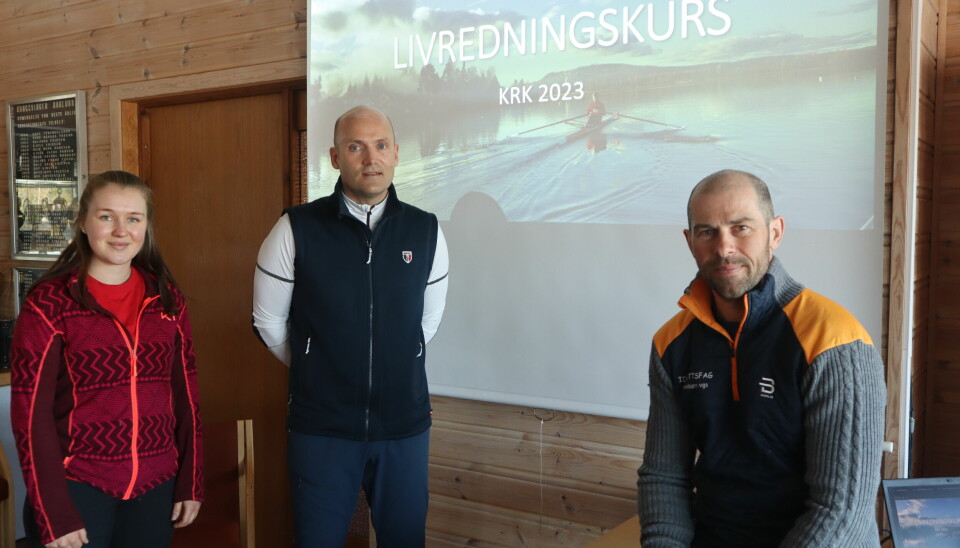 Ingrid Harildstad, Olle Lund og Tore kvernes er tre av fire i Kongsvinger ro- og padleklubb som har gjennomgått omfattende kursing i livredning det siste året.