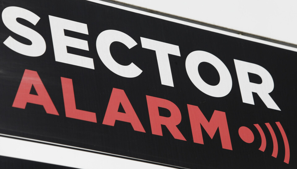 Sector Alarm bekrefter at de hadde dørselgere på Brandval i pinsen.