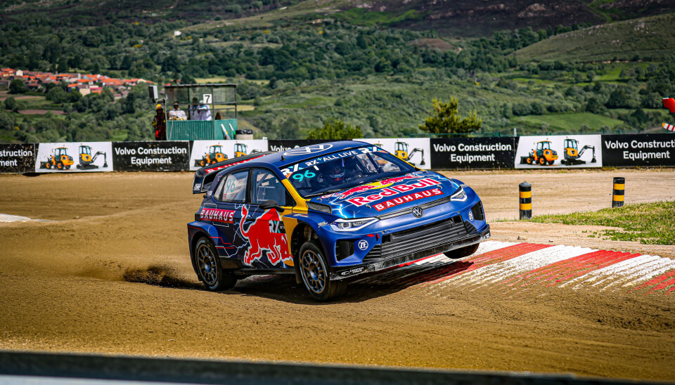 Ole Christian Veiby og resten av KMS-teamet har bestemt seg for å stille til start i rallycross-VM i Portugal. Selv om pallen glapp, så viste Ole Christian Veiby at han holder et godt tempo.