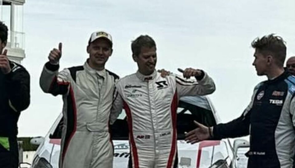 Steve Røkland og Jørgen Eriksen kunne fredag kveld feire NM-gull ii den internasjonale klassen for tohjulsdrevne biler.