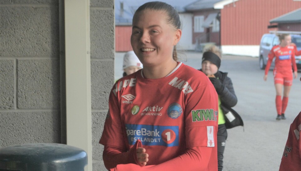 Helene Marie Unneberg Lexerød pirket en ball så vidt over målstreken og scoret KILs eneste mål i kampen mot Lyn 2