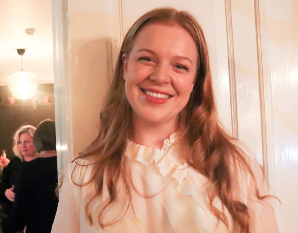 Thea Paulsrud gleder seg til slipp av sin første plate i eget navn fredag 25. april, og til slippkonsert i Rådhus-Teatret 29. april.